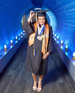 blue_tunnel_grad
